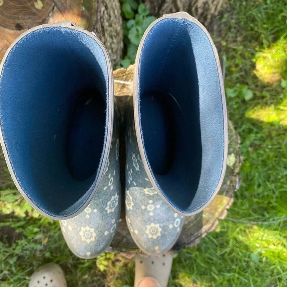 Chooka Eastlake Isa Mid Rain Boot Wellie Mandala Print Gray Womens 6 - Picture 8 of 9